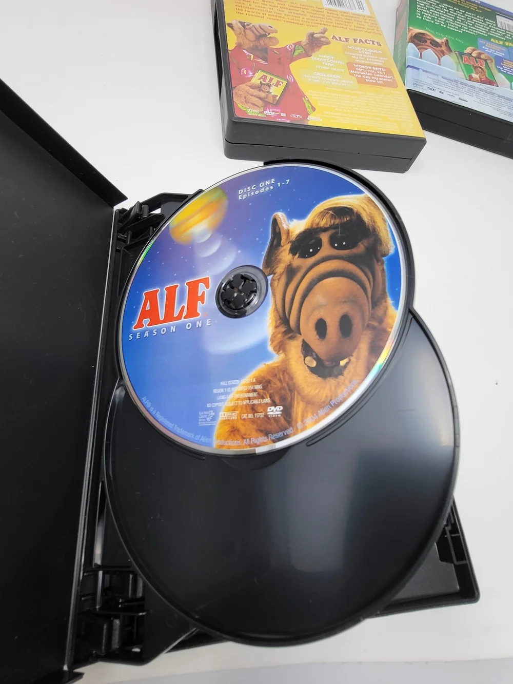 ALF DVD Box Set Seasons 1-4 - Colorful Spines (Blue, Yellow, Green, Purple)